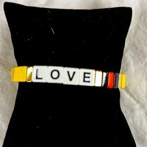 Love enamel bracelet